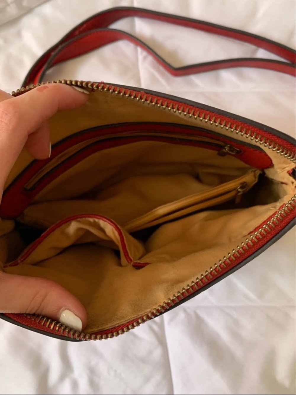 Kate spade Crossbody Bag with Zipper Pocket